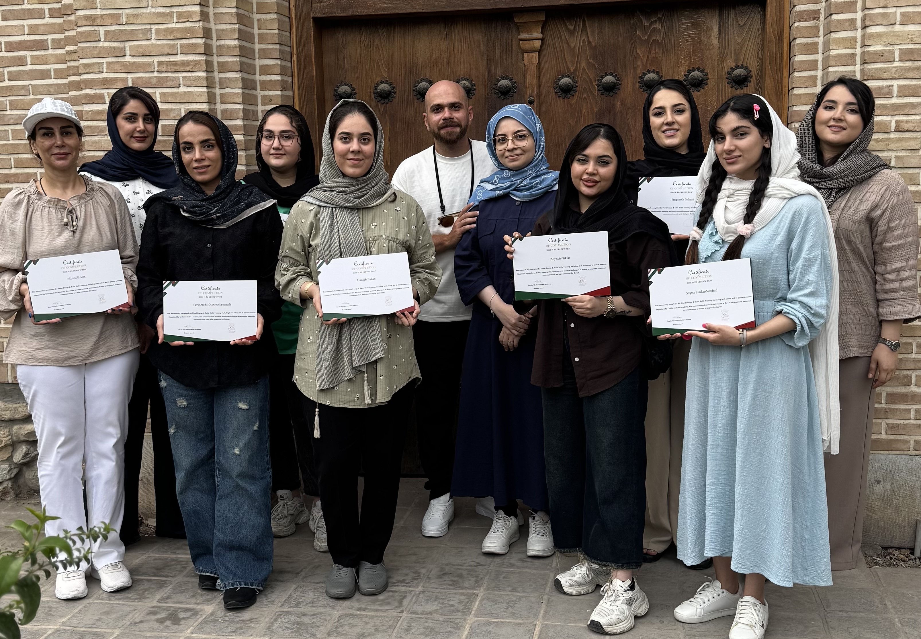 آکادمی گلفروش شو